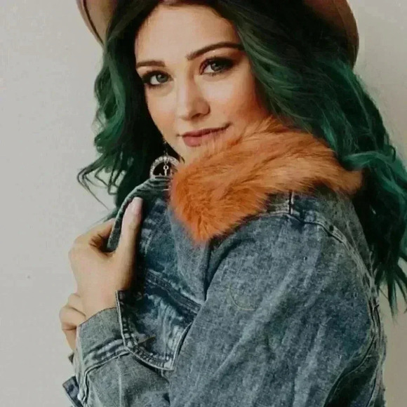 JEAN JACKET WITH REMOVABLE FUR - Picture 1 of 6